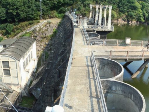 Dam and hydroelectric power station of Rophémel (22) – France