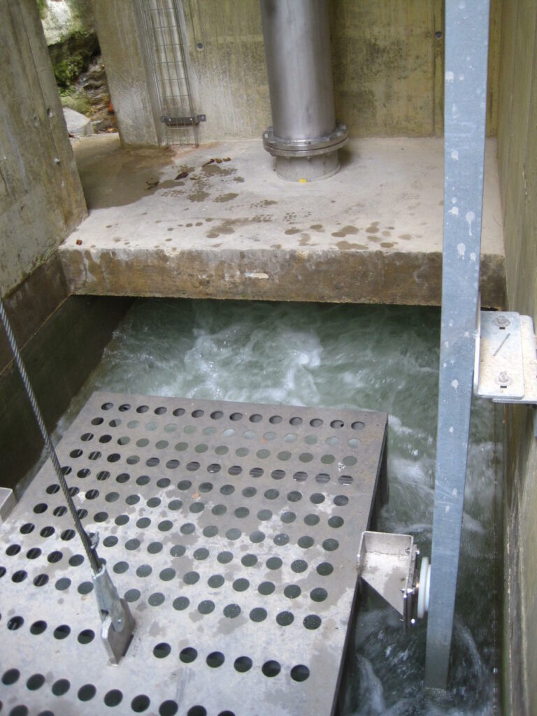 Ascenseur-poisson_03