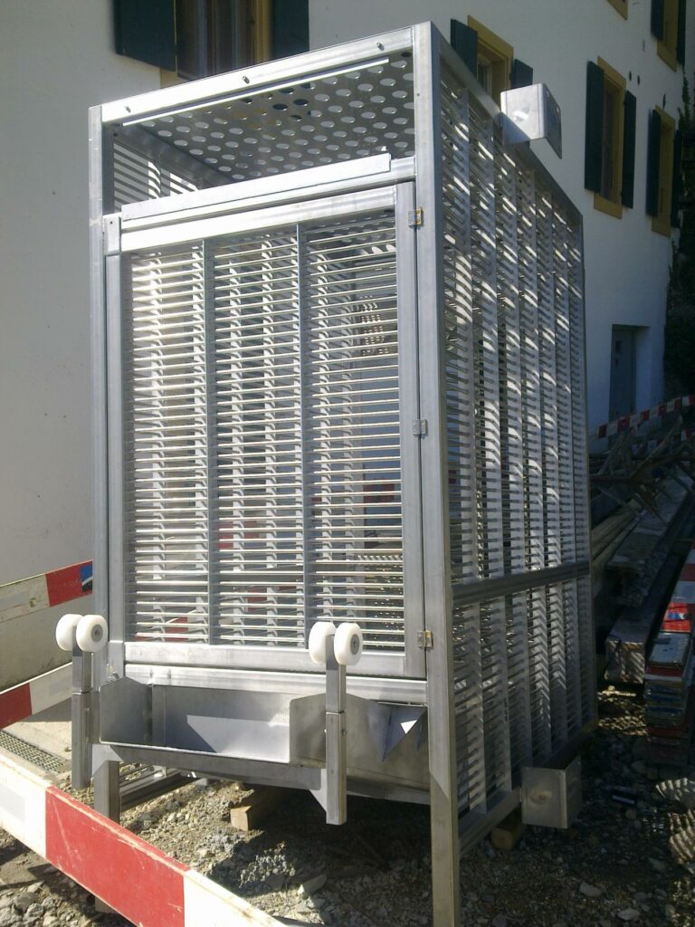 Ascenseur-poisson_09